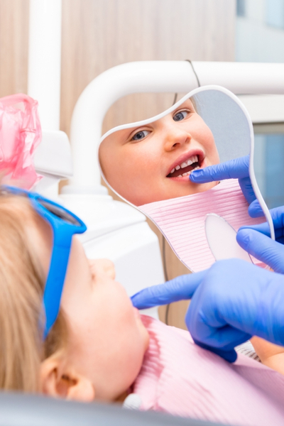 Broken or chipped teeth.