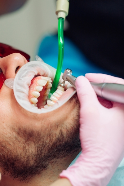 Provide advanced treatment with modern technology.